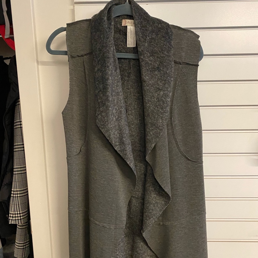 Altard state vest